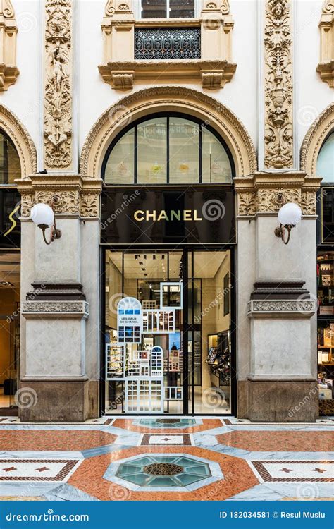 outlet chanel milano|chanel boutique.